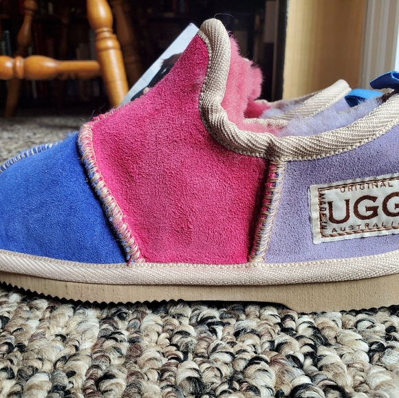 Slippers - Picture 6 of 8